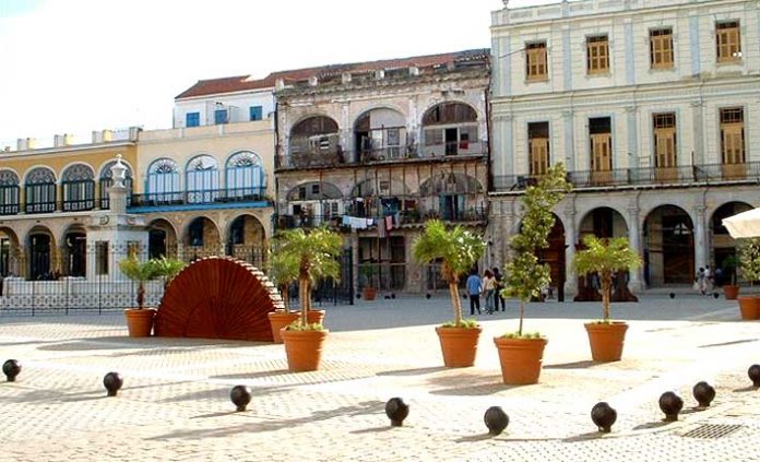 La Vieille Place o La Plaza Vieja